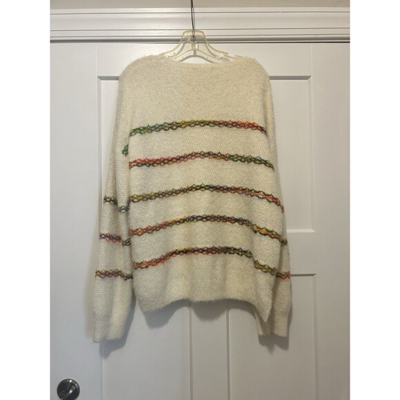 Ces Femme Fuzzy Cozy White Multi Colored Striped Sweater Oversized Size Large - Picture 5 of 5
